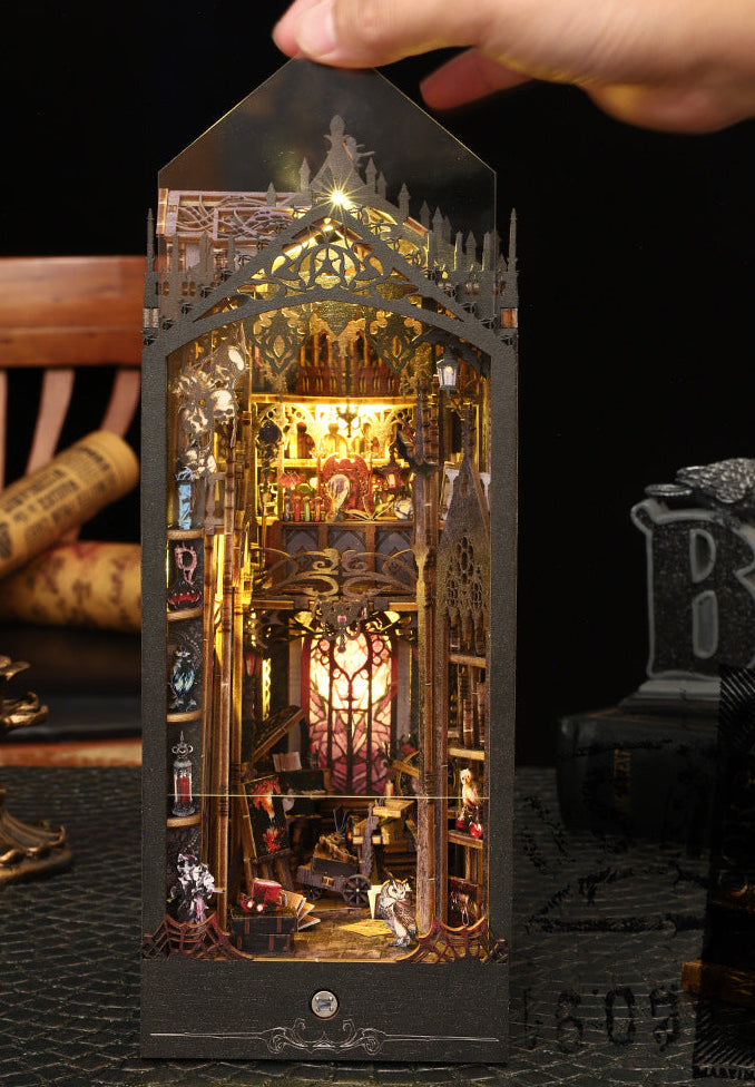 Castle Style DIY Book Book Kit (Williamsburg, Medieval Gothic Bookshelf, Miniature Craft Gifts)