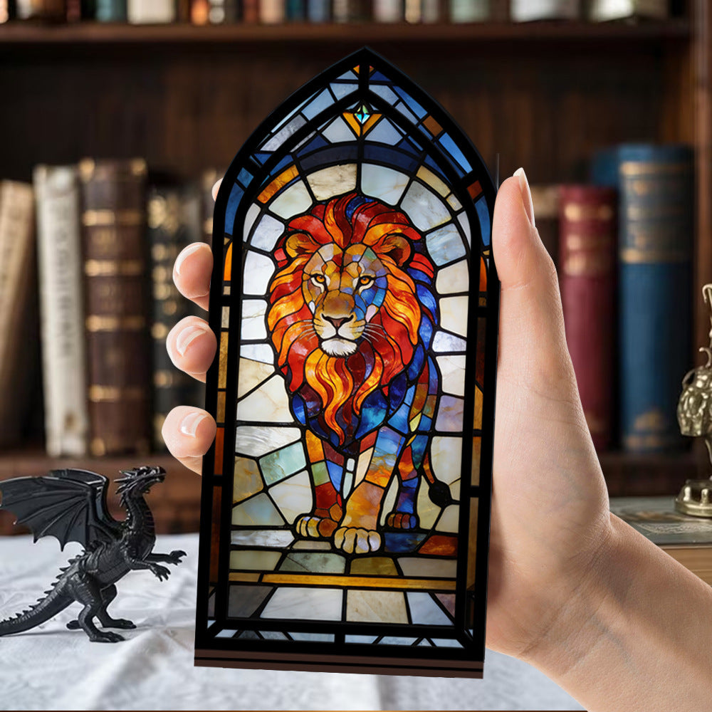 The Regal Lion Guard Book Nook with Candle Glow