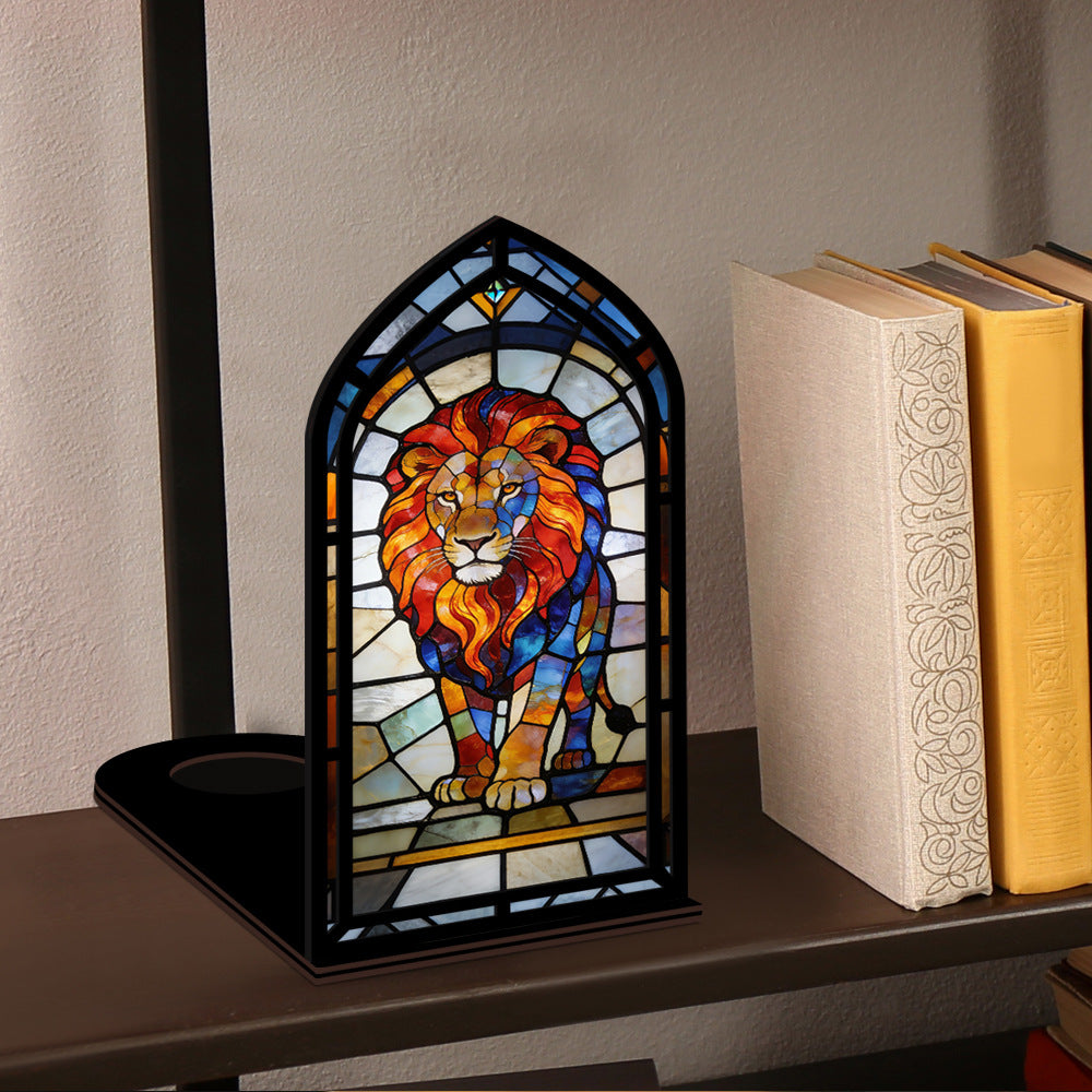 The Regal Lion Guard Book Nook with Candle Glow